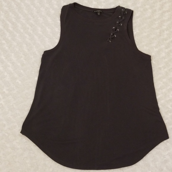 Express gray criss-cross design top - Picture 5 of 8